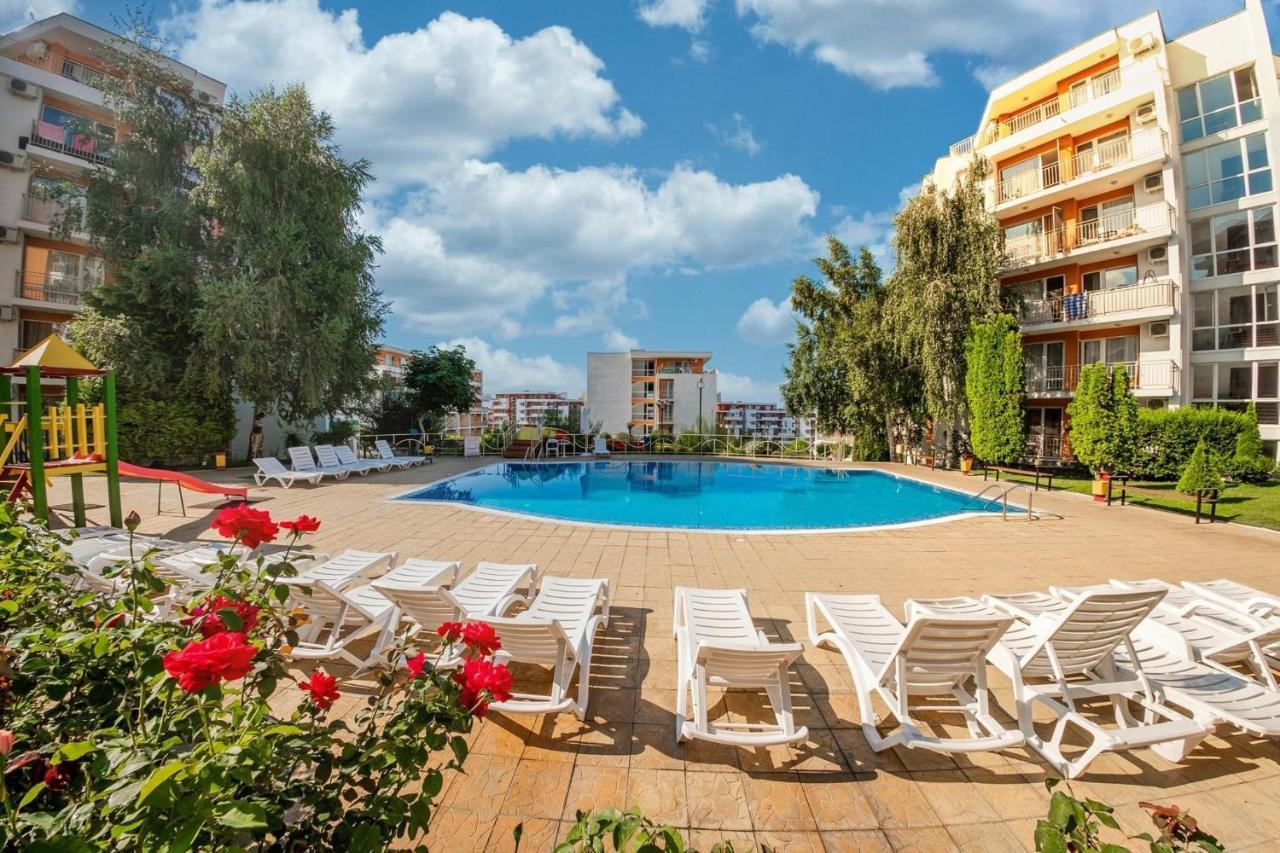 Sea View Panoramic Apartments, Fort Noks Crown Club Sveti Vlas Extérieur photo