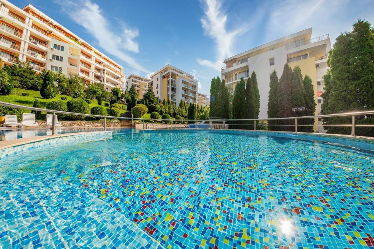 Sea View Panoramic Apartments, Fort Noks Crown Club Sveti Vlas Extérieur photo